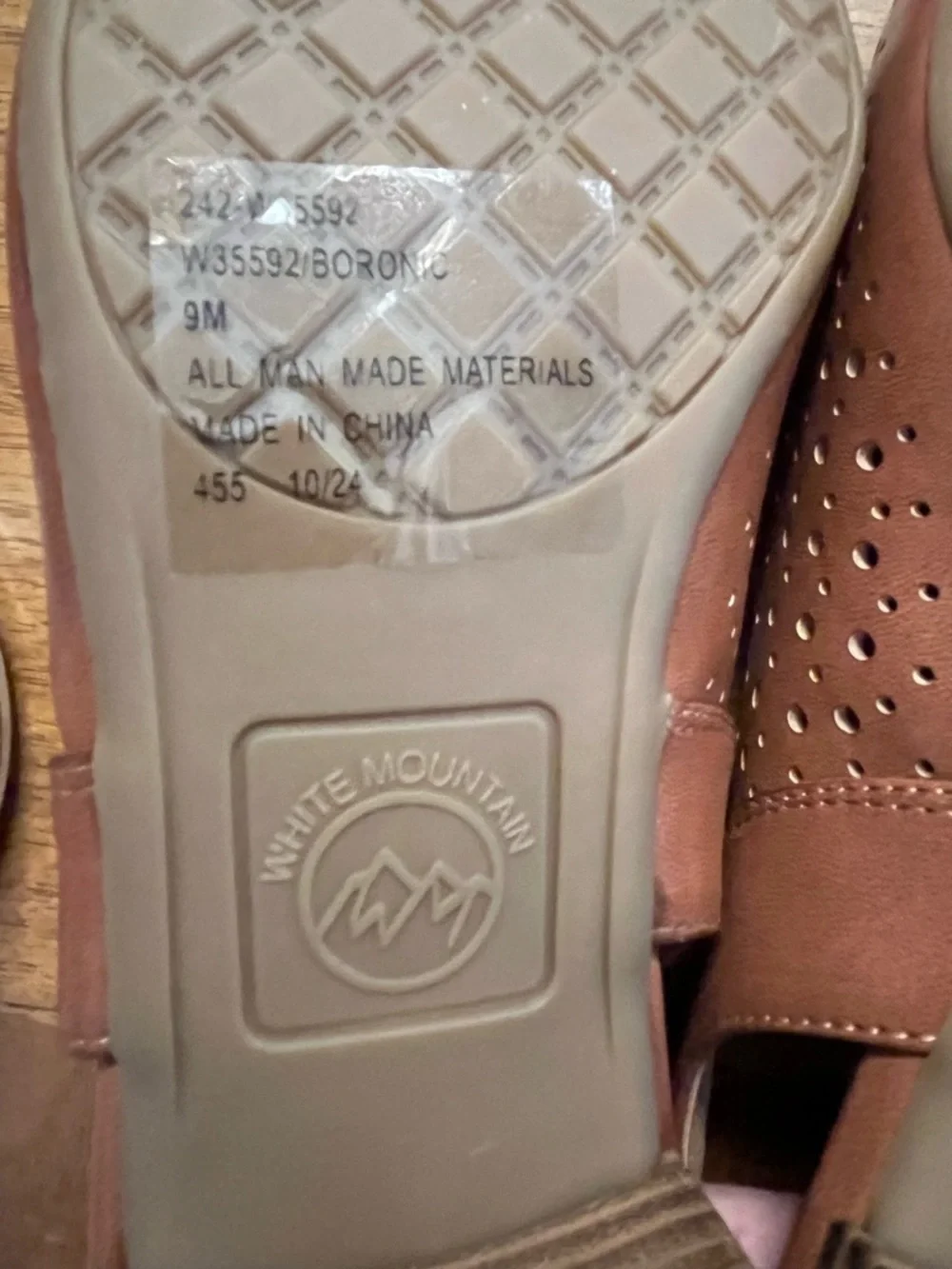 White Mountain Boronic Chestnut Perforated Block Heel Slingbacks Sandals size 9 - Picture 8 of 9